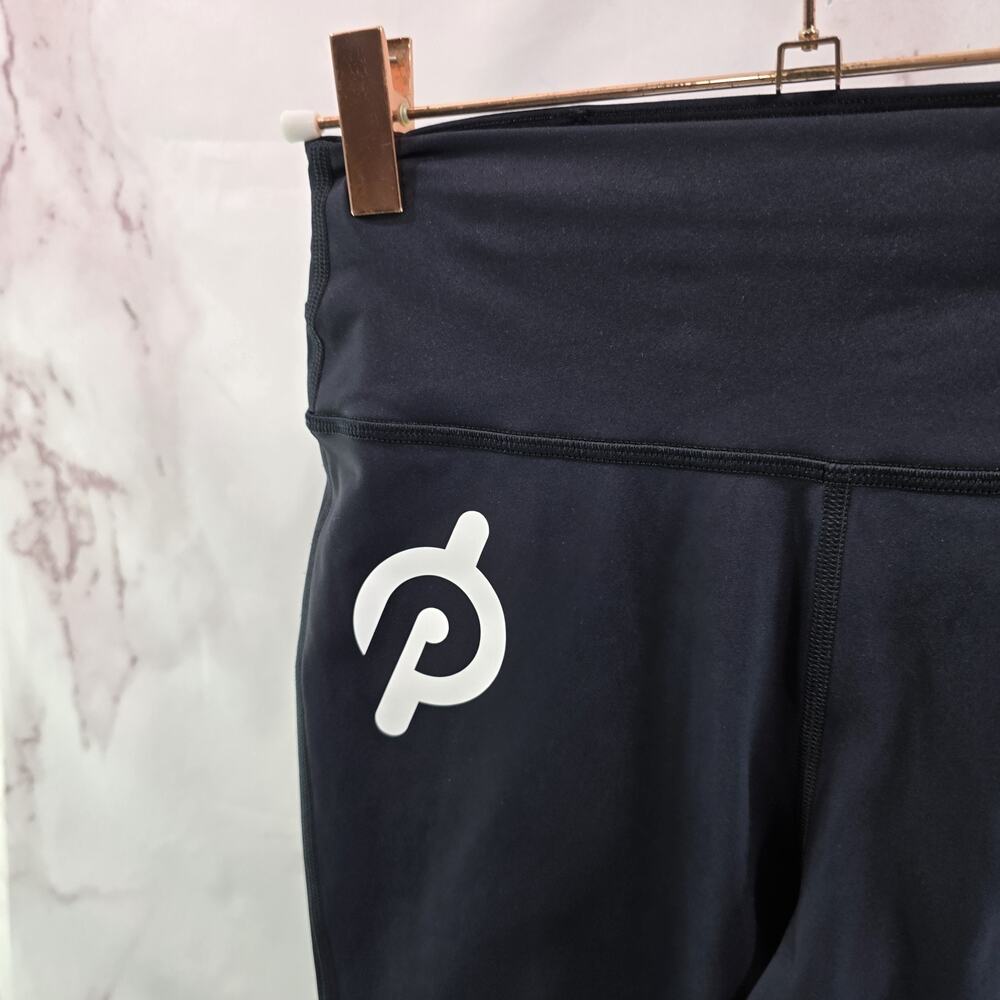 Peloton Leggings Womens Medium Black Mid Rise Crop Capri - Picture 2 of 9